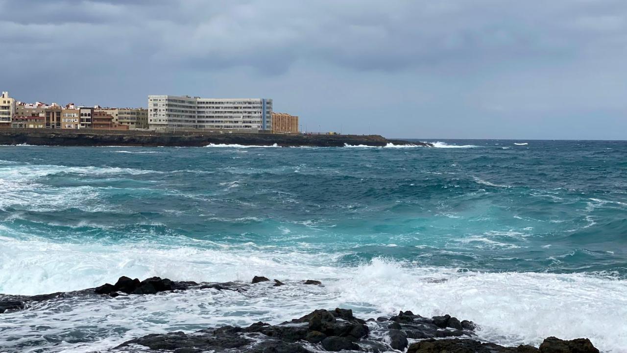 Hermoso Edificio Frente Al Mar Con Gran Terraza Y Hermosas Vistas * Las Palmas de Gran Canaria