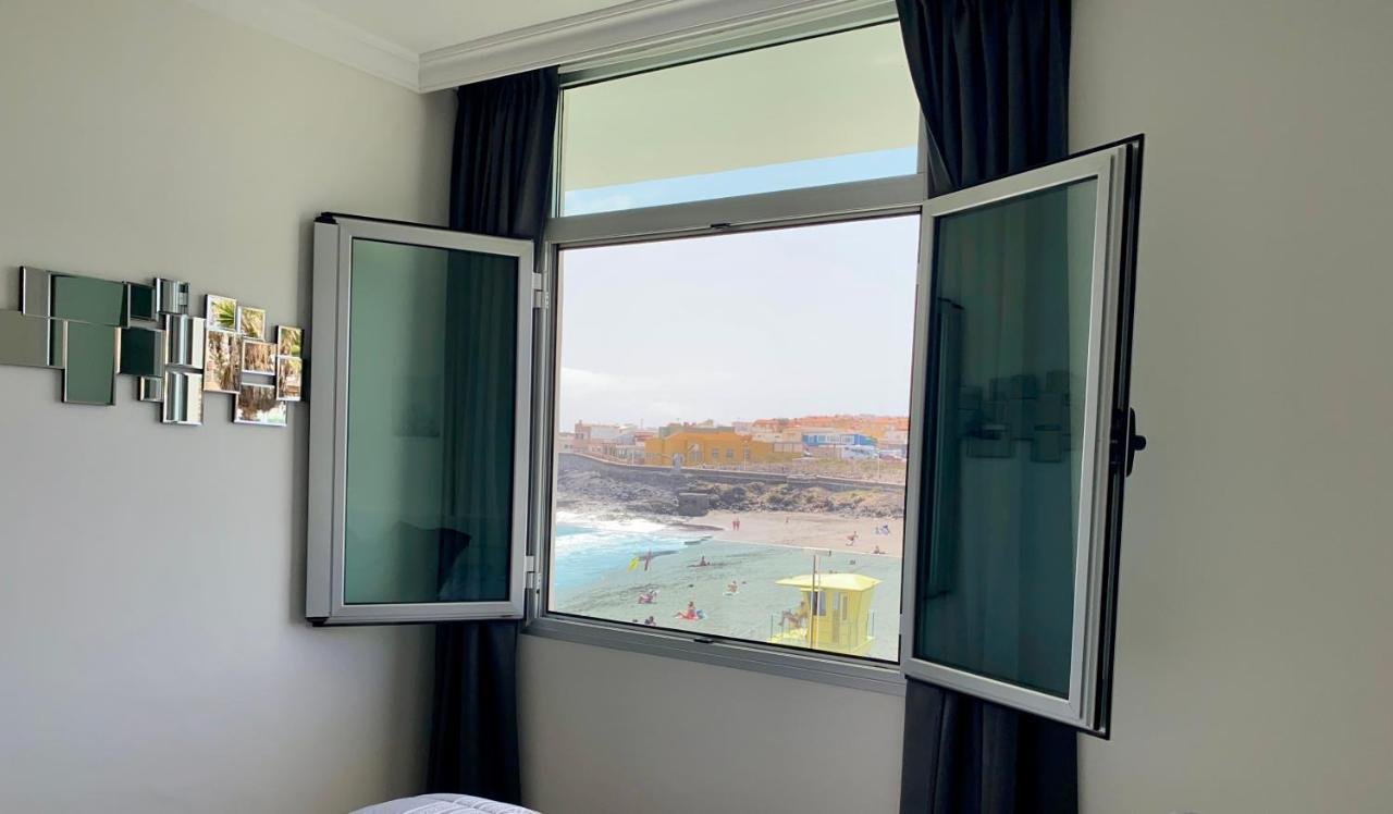 Hermoso Edificio Frente Al Mar Con Gran Terraza Y Hermosas Vistas Appartement